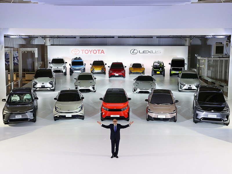 Toyota plánuje enormní investice do elektromobilů